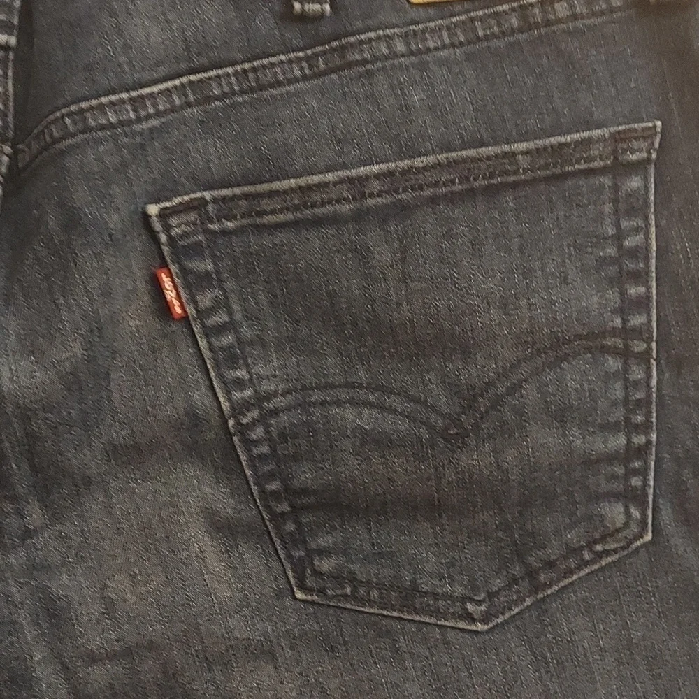 LEVI'S Men's 541 Athletic Taper Flex Jeans in Blue Wash